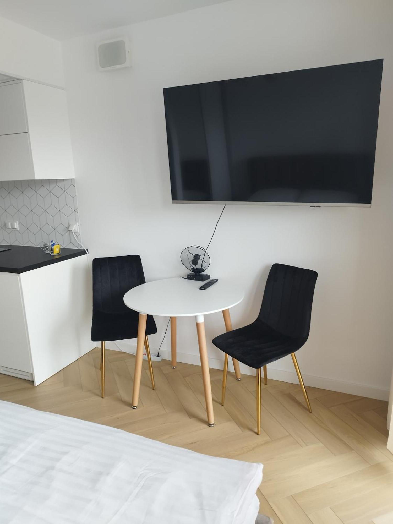 Gold Apartments Pileckiego วอร์ซอ ภายนอก รูปภาพ